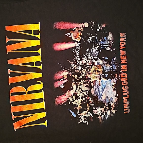Nirvana Unplugged Graphic T - Picture 2 of 3